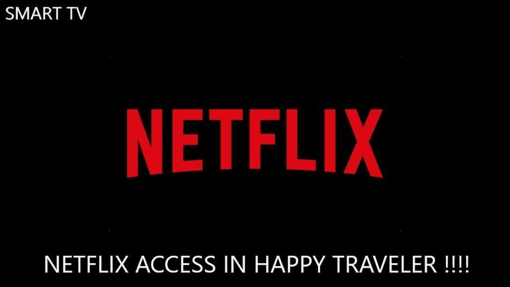 テッサロニキHappy Traveller - Luxury, Free Parkingアパートメント エクステリア 写真