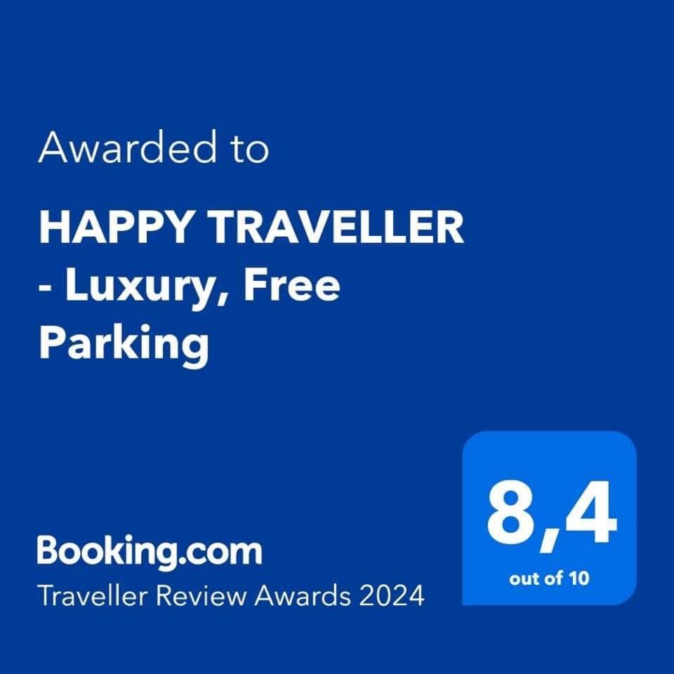 テッサロニキHappy Traveller - Luxury, Free Parkingアパートメント エクステリア 写真